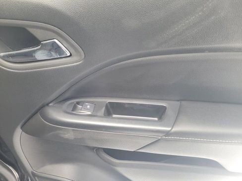 Used 2022 GMC Canyon Elevation image 22