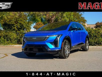 New 2026 Cadillac Optiq Luxury 1