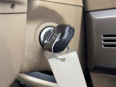 Used 2014 Ford F150 King Ranch w/ King Ranch Luxury Package image 22