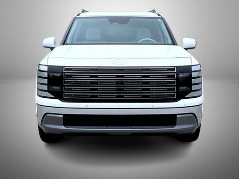 Certified 2026 Hyundai Palisade Limited AWD/4WD image 2