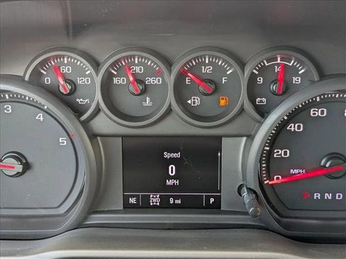 New 2026 Chevrolet Silverado 2500 Custom w/ Custom Value Package image 10