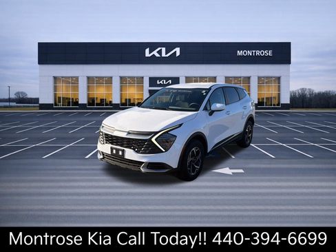 Certified 2025 Kia Sportage LX AWD/4WD image 1
