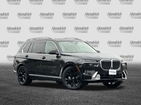 Certified 2025 BMW X7 xDrive40i image 2