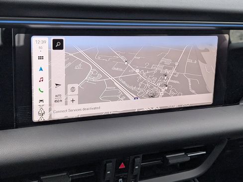 Used 2025 Porsche Macan 4 Electric image 12