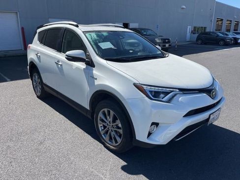 Used 2018 Toyota RAV4 Limited w/ Advanced Technology Package image 1