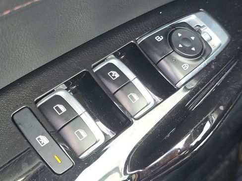 Used 2023 Kia K5 GT image 22