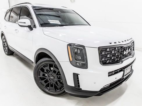 Used 2022 Kia Telluride SX w/ SX Prestige Package AWD/4WD image 8