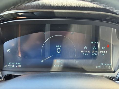 Used 2023 Lincoln Corsair Reserve w/ Equipment Group 201A image 24