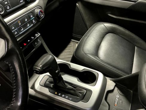 Used 2021 Chevrolet Colorado ZR2 w/ Colorado ZR2 Bison Edition image 19