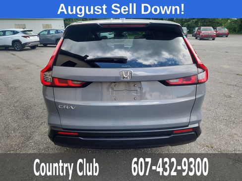 Used 2025 Honda CR-V EX image 7