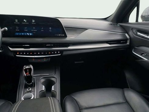 Used 2024 Cadillac XT4 Premium Luxury AWD/4WD image 24