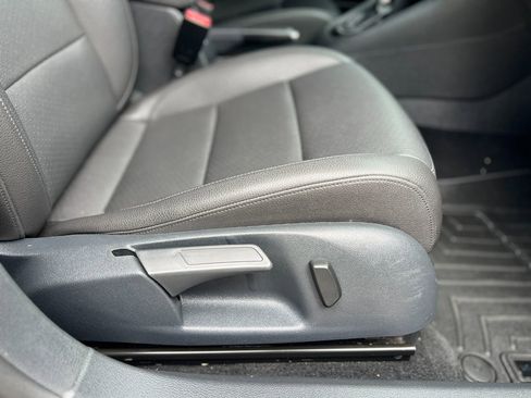 Used 2014 Volkswagen Jetta TDI FWD image 22