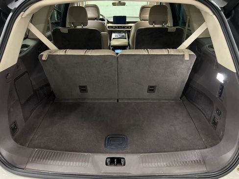 Used 2020 Lincoln Aviator Reserve w/ Equipment Group 201A image 14