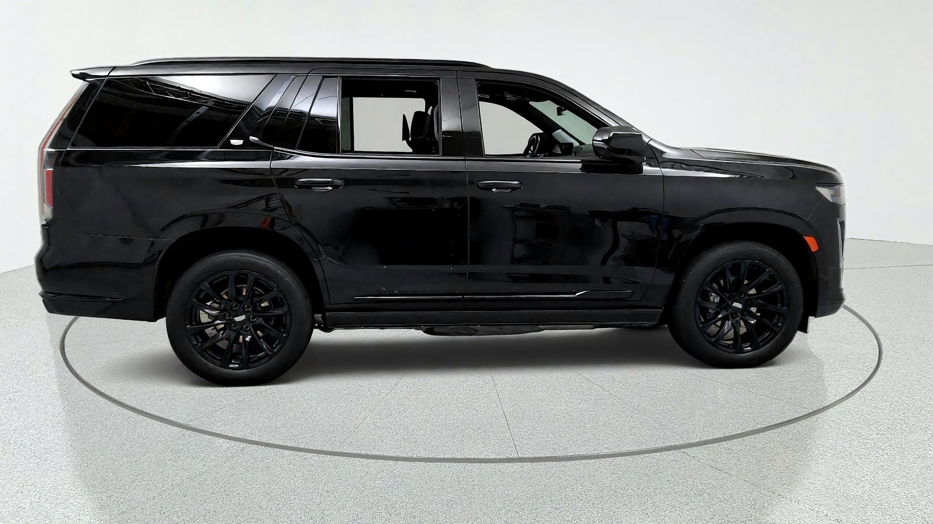 Certified 2023 Cadillac Escalade Sport Platinum w/ LPO, ONYX Package AWD/4WD image 6