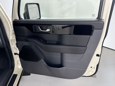 New 2026 INEOS Grenadier Fieldmaster Edition image 45