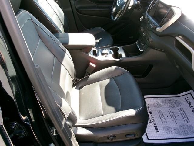 Used 2020 GMC Terrain Denali w/ GMC Pro Grade Package AWD/4WD image 20