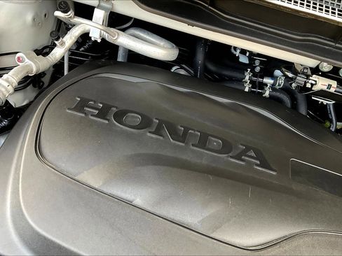 Used 2023 Honda Odyssey Elite image 35