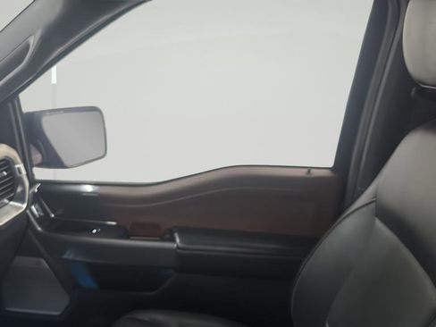 Certified 2023 Ford F150 Lariat w/ Equipment Group 502A High image 38