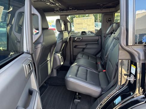 New 2025 Ford Bronco Outer Banks image 13