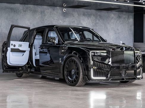 Used 2026 Rolls-Royce Cullinan AWD/4WD image 7
