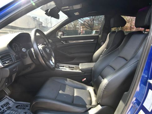 Used 2022 Honda Accord Sport image 12