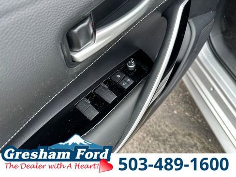 Used 2021 Toyota Corolla XSE image 18