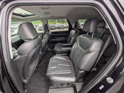 Used 2022 Hyundai Palisade SEL w/ Premium Package FWD image 30