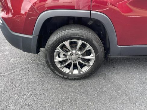 Used 2019 Jeep Cherokee Latitude Plus w/ Safety Group image 13