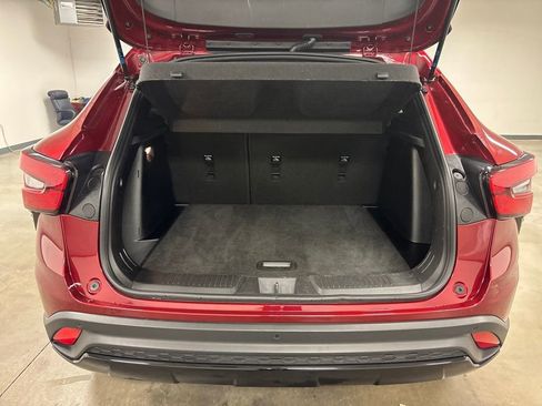 Used 2025 Chevrolet Trax RS w/ Driver Confidence Package image 29