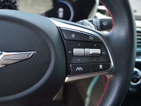 Used 2023 Genesis G70 2.0T w/ Sport Prestige Package RWD image 16