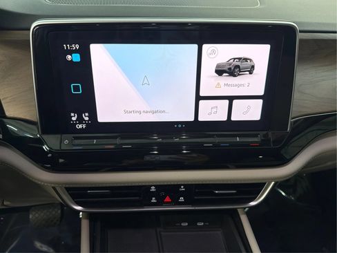 Used 2024 Volkswagen Atlas SE AWD/4WD image 19