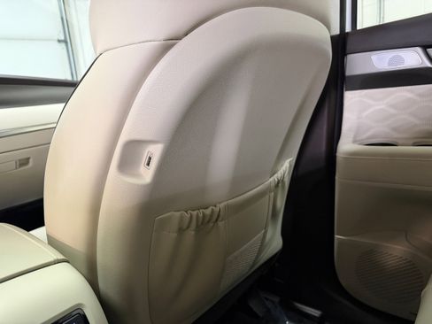 Used 2021 Hyundai Palisade Calligraphy image 10
