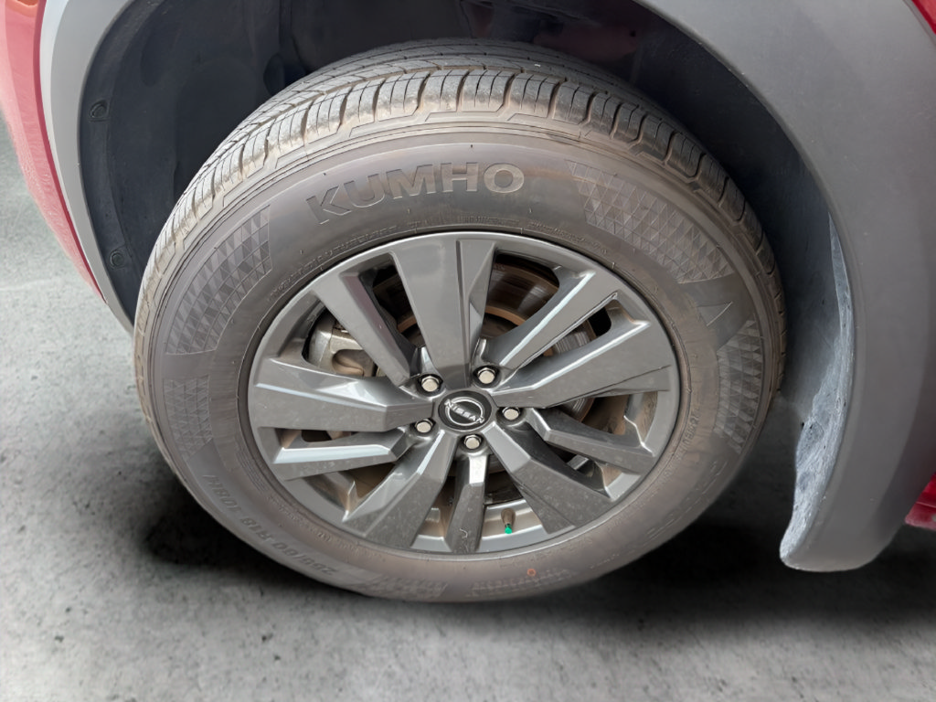 Certified 2024 Nissan Pathfinder SV FWD image 49