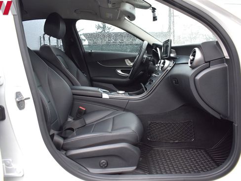Used 2017 Mercedes-Benz C 300 Sedan image 20