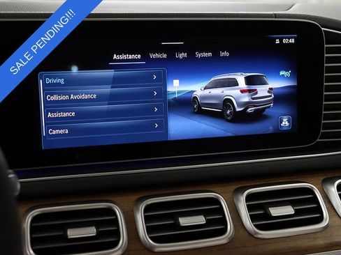 Certified 2026 Mercedes-Benz GLS 450 4MATIC image 19