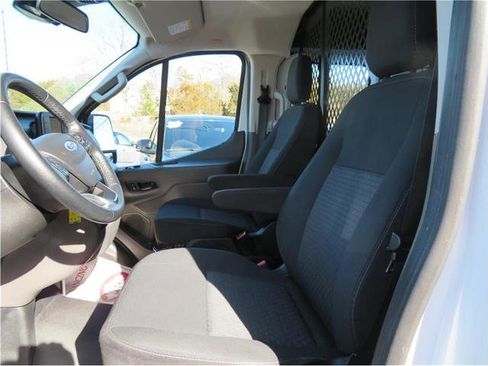 Used 2020 Ford Transit 250 Low Roof w/ Exterior Upgrade Package RWD image 18
