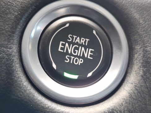 Used 2021 Chevrolet Tahoe LT RWD image 22