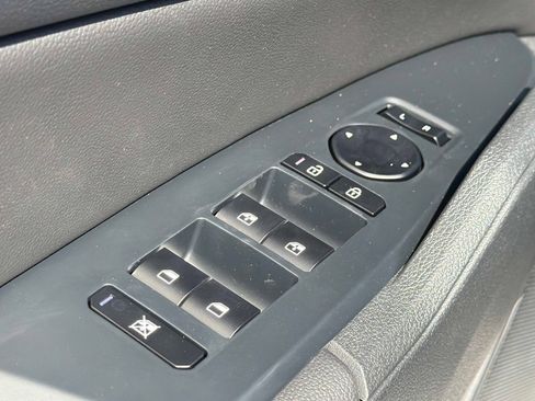 New 2026 Kia Sportage EX FWD image 15