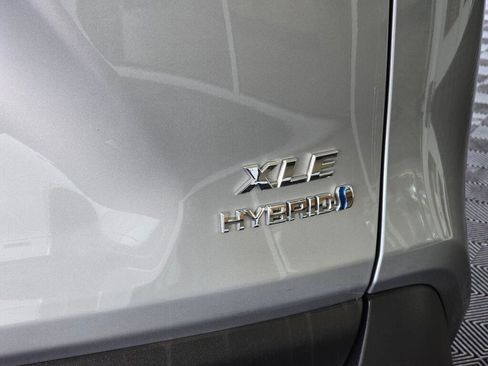 Used 2024 Toyota RAV4 XLE image 14