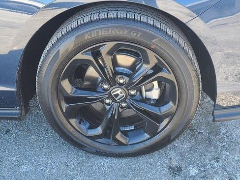 Used 2025 Honda Accord SE image 35