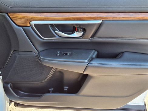 Used 2022 Honda CR-V Touring image 6