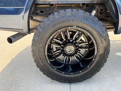 Used 2016 Ford F150 Platinum w/ Equipment Group 701A Luxury AWD/4WD image 58