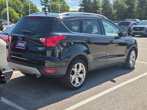 Used 2019 Ford Escape Titanium AWD/4WD image 5