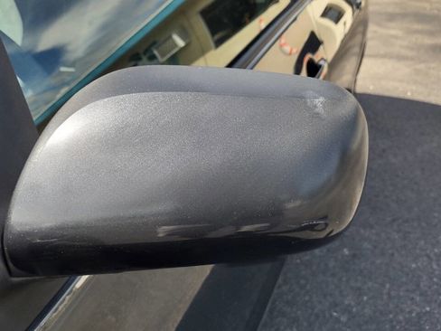 Used 2007 Toyota Yaris Sedan image 9