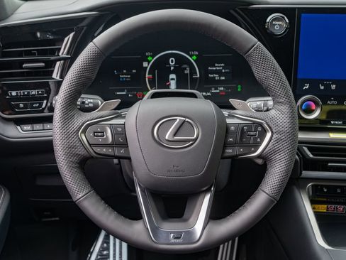New 2026 Lexus TX 500h AWD image 22