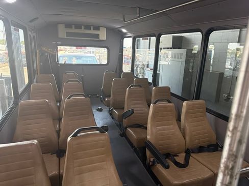Used 2017 Ford E-450 and Econoline 450 Super Duty w/ Shuttle Bus Prep Package RWD image 2