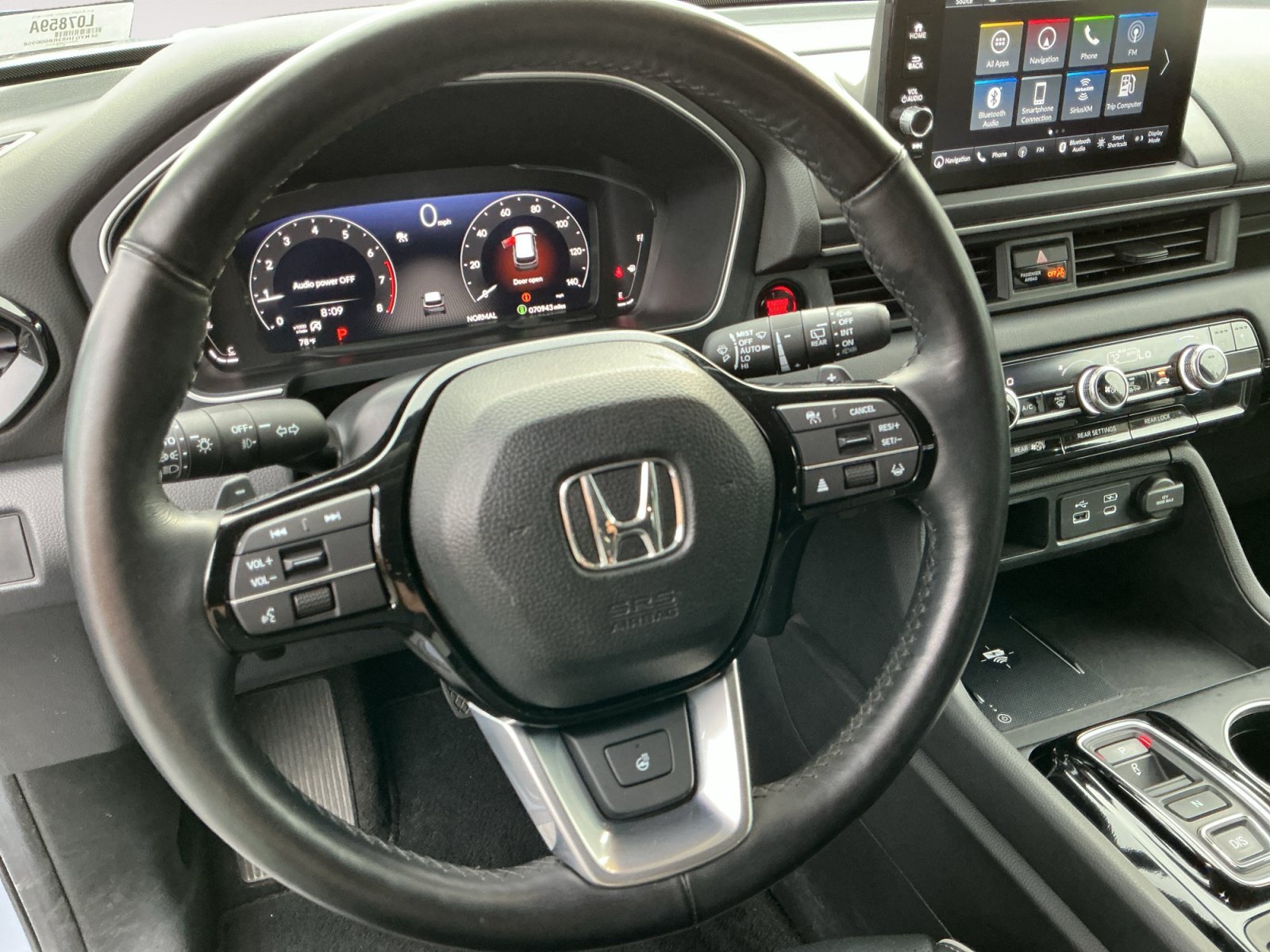 Used 2024 Honda Pilot Elite image 12