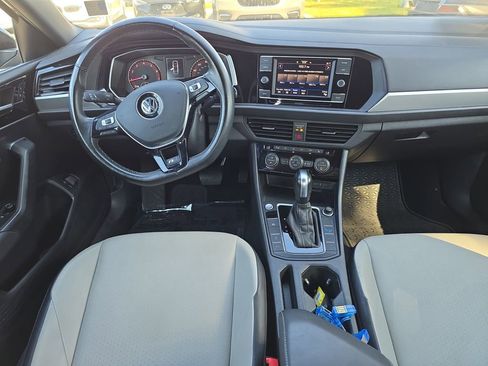 Used 2021 Volkswagen Jetta R-Line w/ R-Line Cold Weather Package image 13