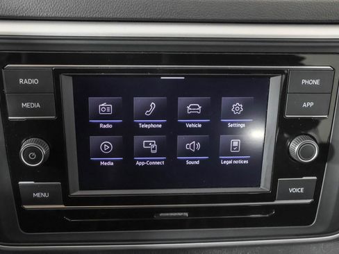 Certified 2023 Volkswagen Atlas SE image 29