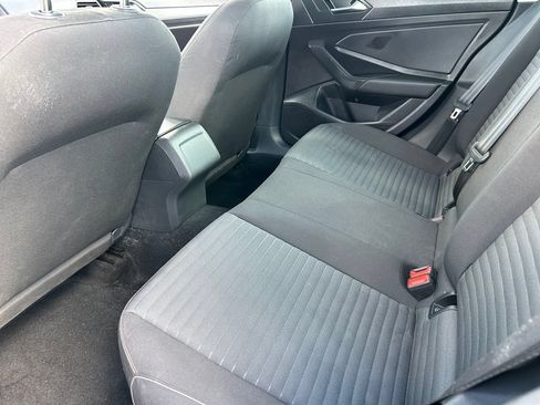 Used 2022 Volkswagen Jetta S FWD image 21